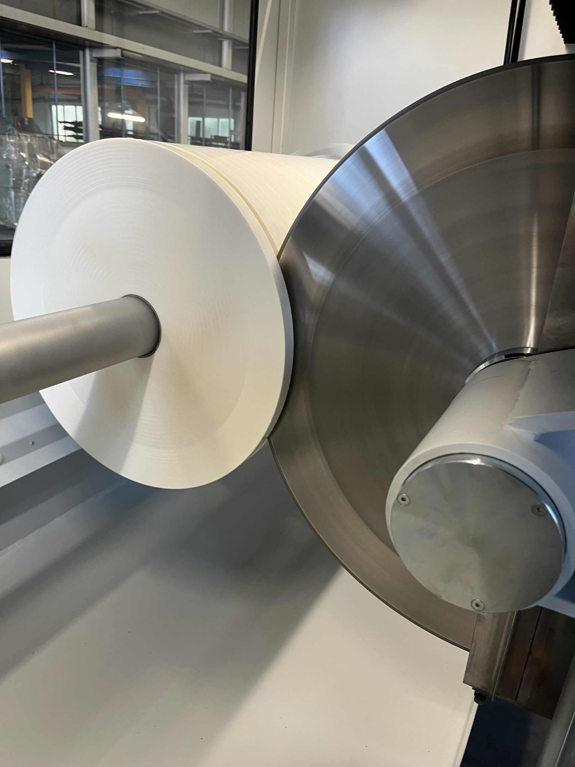 HEROLD Maschinenbau Rollenabstechvollautomat